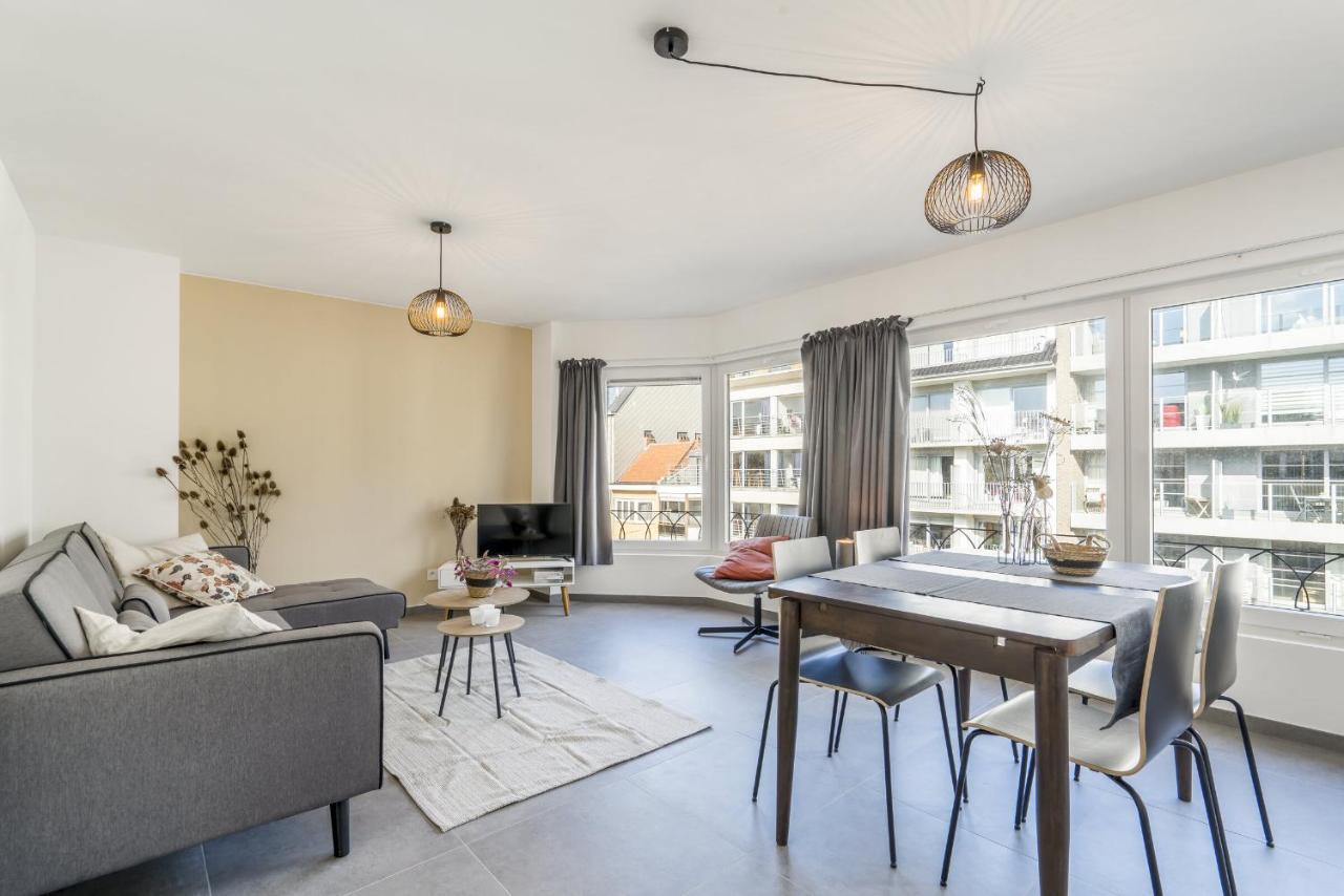 Delightful Family Apartment At Only 50 Meters From The Beach / Panne A Cote De Panne Esterno foto